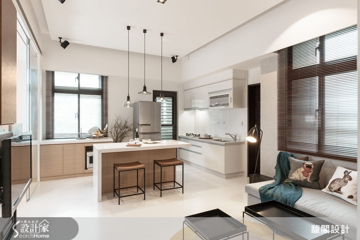 12坪新成屋(5年以下)＿簡約風客廳案例圖片＿FUGE GROUP 馥閣設計集團＿馥閣_挺身舒展吧！誰說三米六一定要做夾層？之5