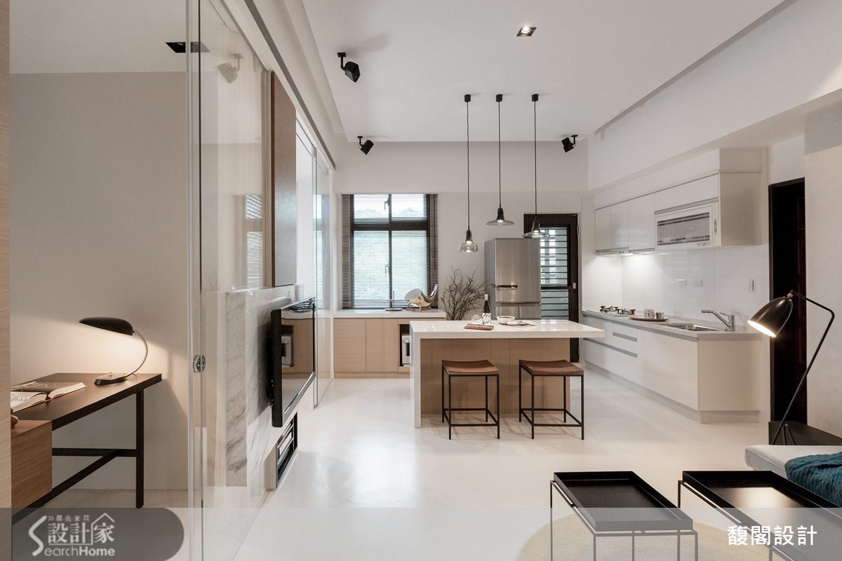 12坪新成屋(5年以下)＿簡約風客廳案例圖片＿FUGE GROUP 馥閣設計集團＿馥閣_挺身舒展吧！誰說三米六一定要做夾層？之7