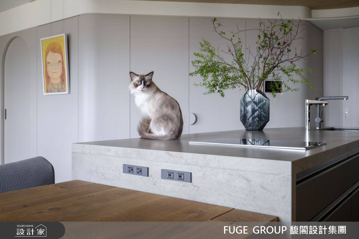 35坪新成屋(5年以下)＿混搭風餐廳中島案例圖片＿FUGE GROUP 馥閣設計集團＿馥閣_He's A Keeper之5