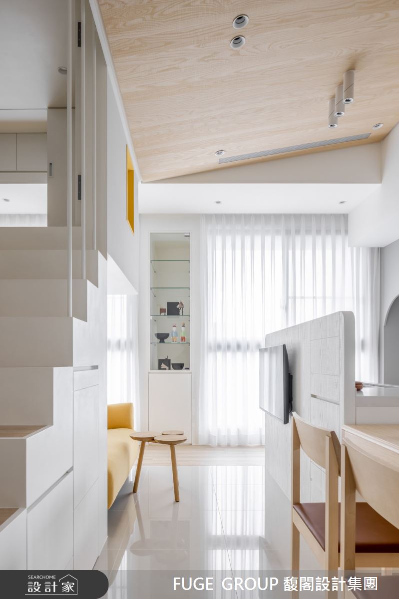 預售屋＿北歐風客廳餐廳廚房樓梯中島案例圖片＿FUGE GROUP 馥閣設計集團＿馥閣_Steps for the Future（ft. #哈囉兔兔）之8