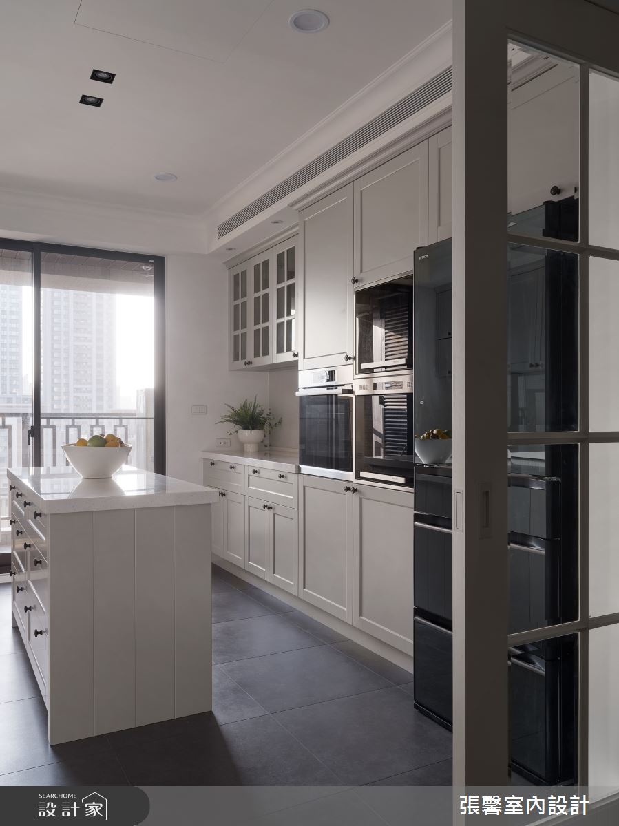 67坪毛胚屋＿美式風廚房中島案例圖片＿張馨室內設計/瀚觀室內裝修設計工程有限公司＿張馨_緩慢 退休方庭之21
