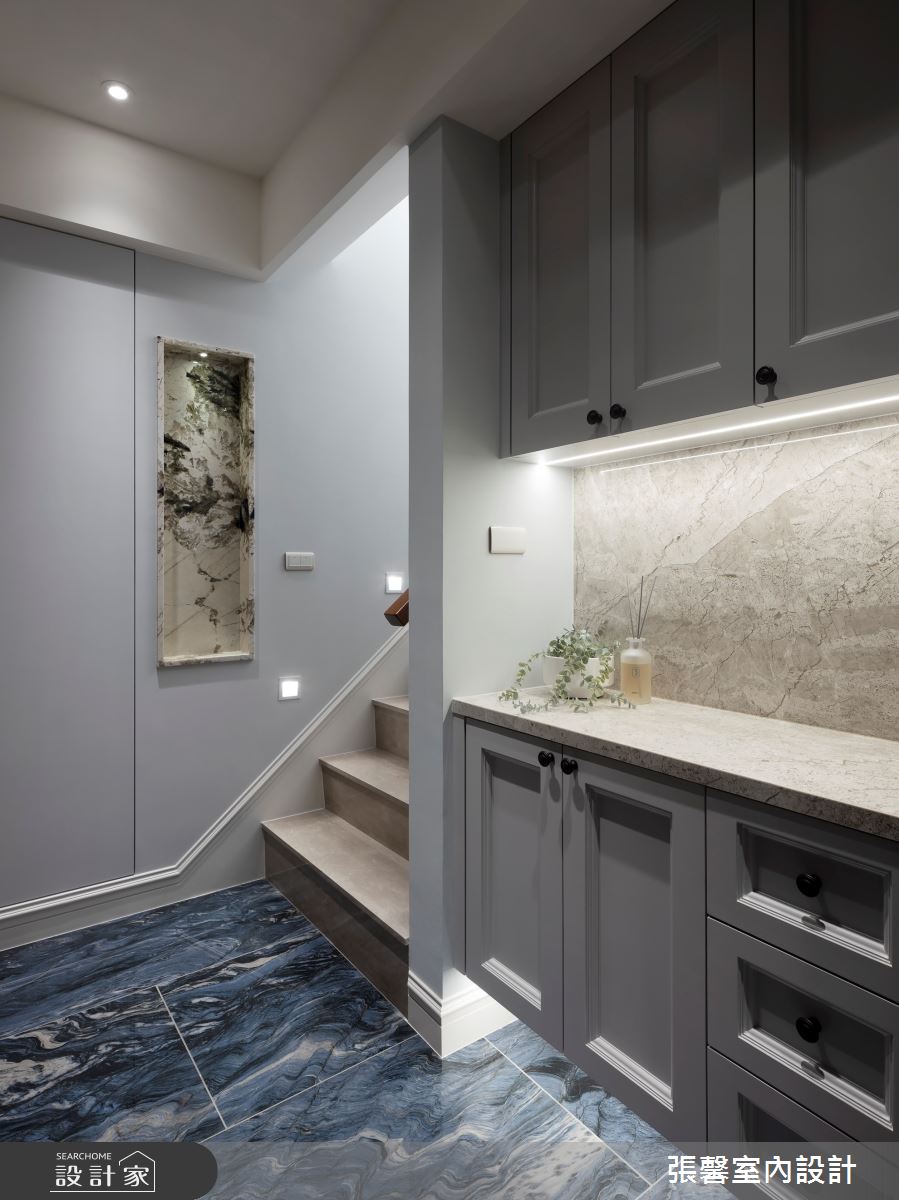 88坪新成屋(5年以下)＿美式風玄關樓梯案例圖片＿張馨室內設計/瀚觀室內裝修設計工程有限公司＿張馨_華雅 燦美時光之1