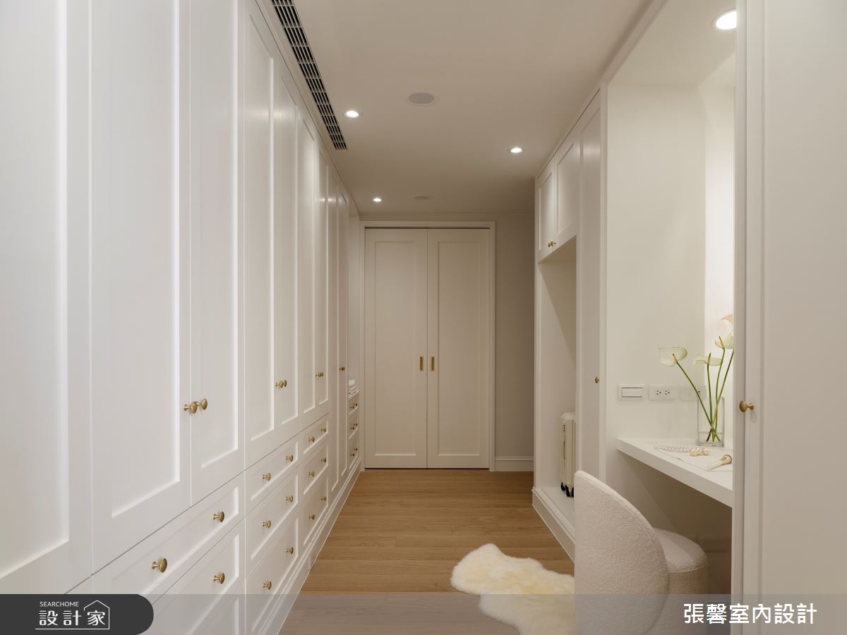 112坪預售屋＿美式風更衣間案例圖片＿張馨室內設計/瀚觀室內裝修設計工程有限公司＿張馨_一個人的白色別墅之12