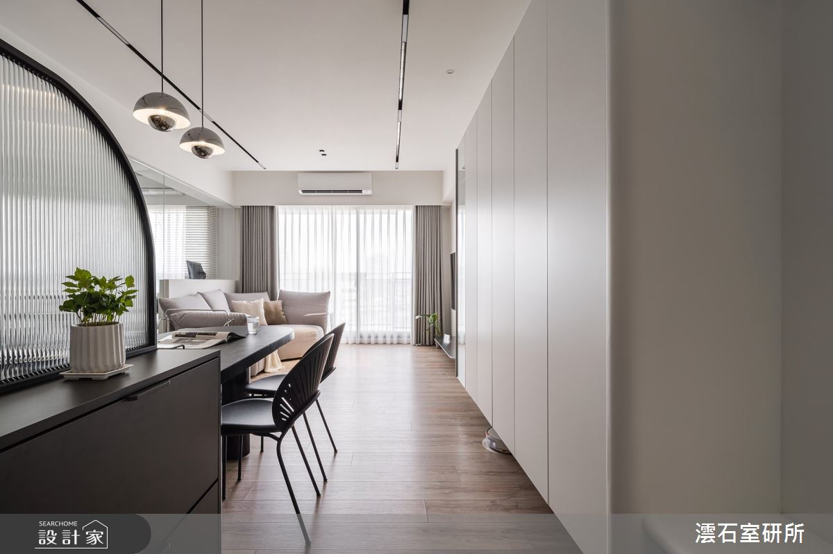 18坪新成屋(5年以下)＿簡約風玄關客廳餐廳案例圖片＿澐石室研所＿澐石_01鉅虹水岸岩之1