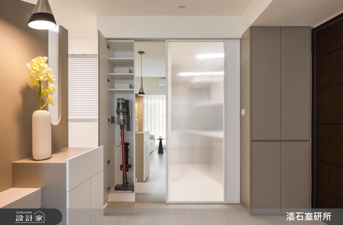 22坪新成屋(5年以下)＿簡約風玄關廚房儲藏室案例圖片＿澐石室研所＿澐石_10嘉磐信義之1