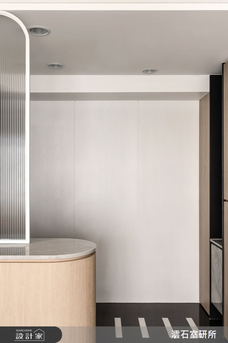 35坪中古屋(5~15年)＿現代風玄關案例圖片＿澐石室研所＿澐石_16童畫世界之4