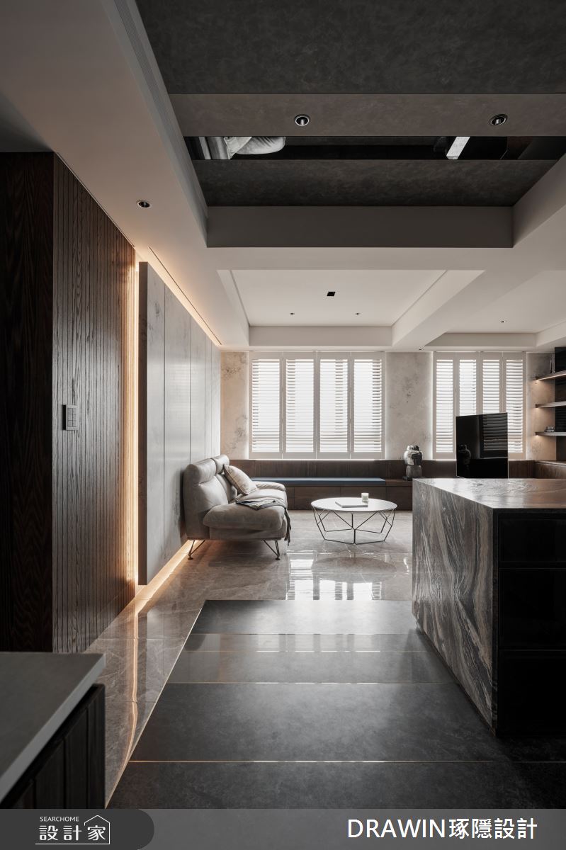 35坪新成屋(5年以下)＿現代風客廳臥榻中島案例圖片＿琢隱設計DRAWIN DESIGN STUDIO＿琢隱_C Residence之3