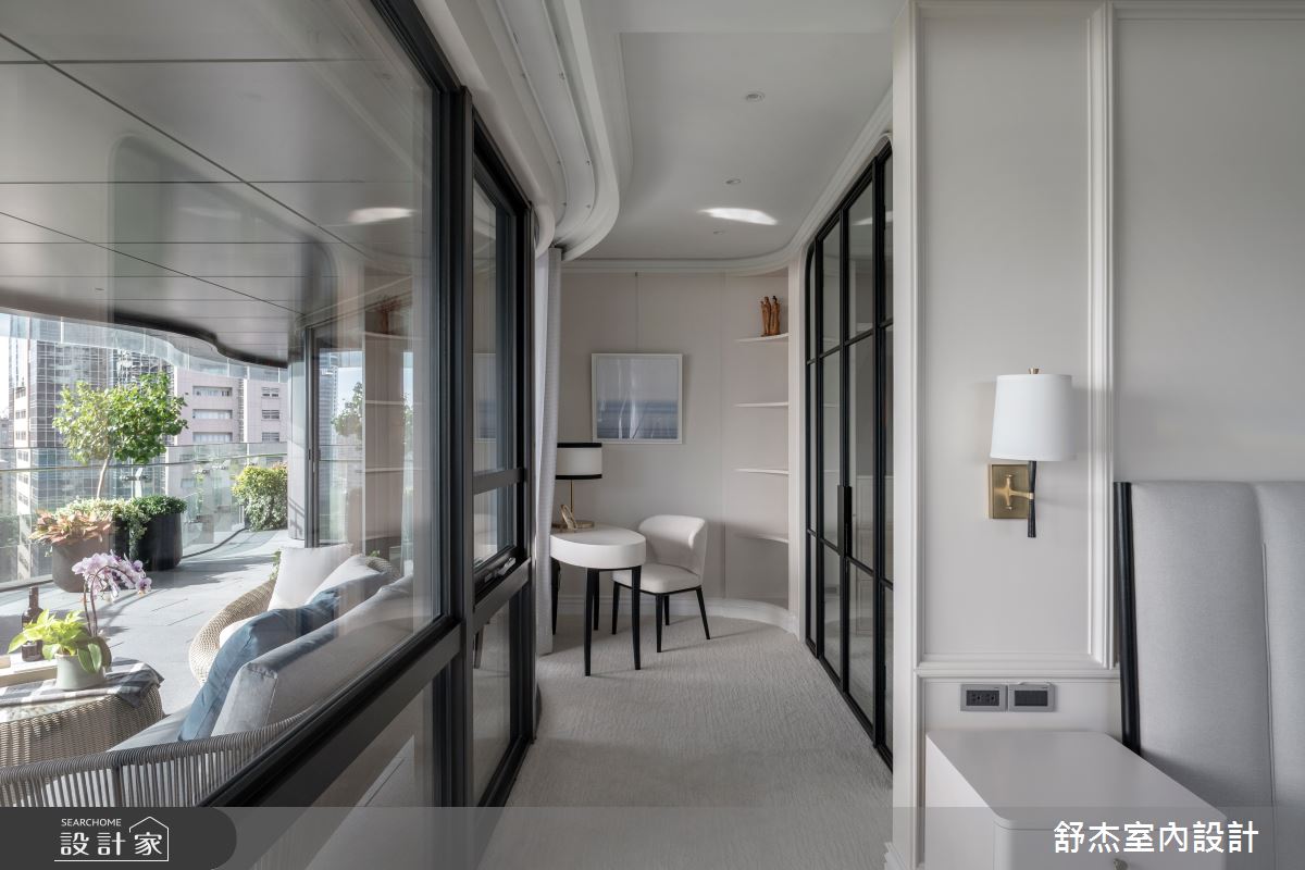 141坪新成屋(5年以下)＿美式風更衣間陽台案例圖片＿舒杰室內裝修設計有限公司＿舒杰_大隱水岸．百坪河岸宅之18