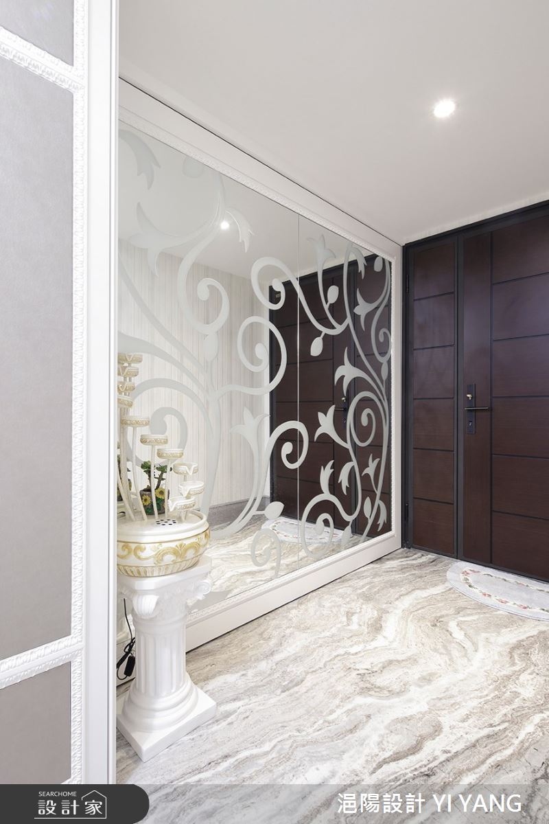 55坪新成屋(5年以下)＿奢華風玄關案例圖片＿浥陽設計 YI YANG＿浥陽_新北雲天綠第｜奢華風之1