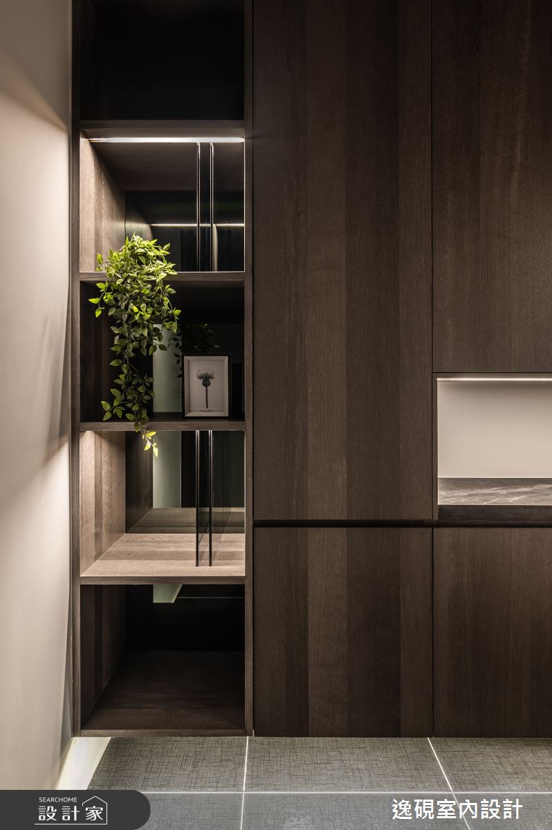 45坪新成屋(5年以下)＿現代風玄關案例圖片＿逸硯室內設計＿逸硯_06.新竹｜迴廊之6