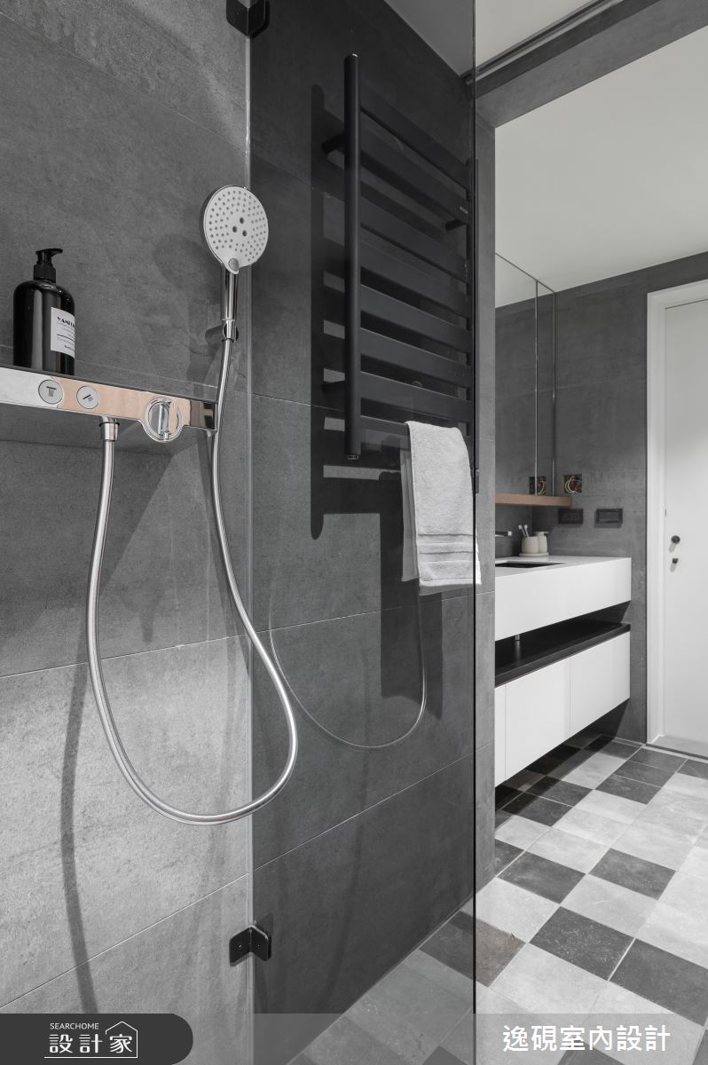 50坪老屋(16~30年)＿現代風浴室案例圖片＿逸硯室內設計＿逸硯_09.新竹｜粼粼之50