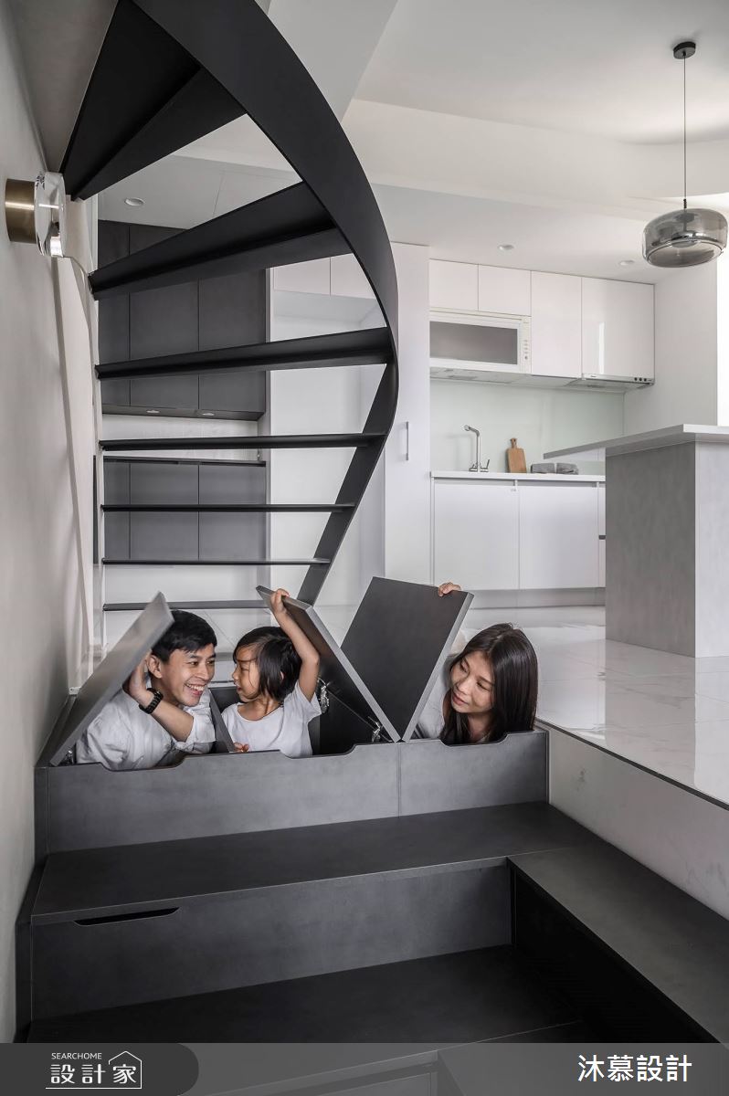 18坪新成屋(5年以下)＿現代風廚房樓梯儲藏室案例圖片＿沐慕室內設計＿沐慕_童年 l Less is more之22