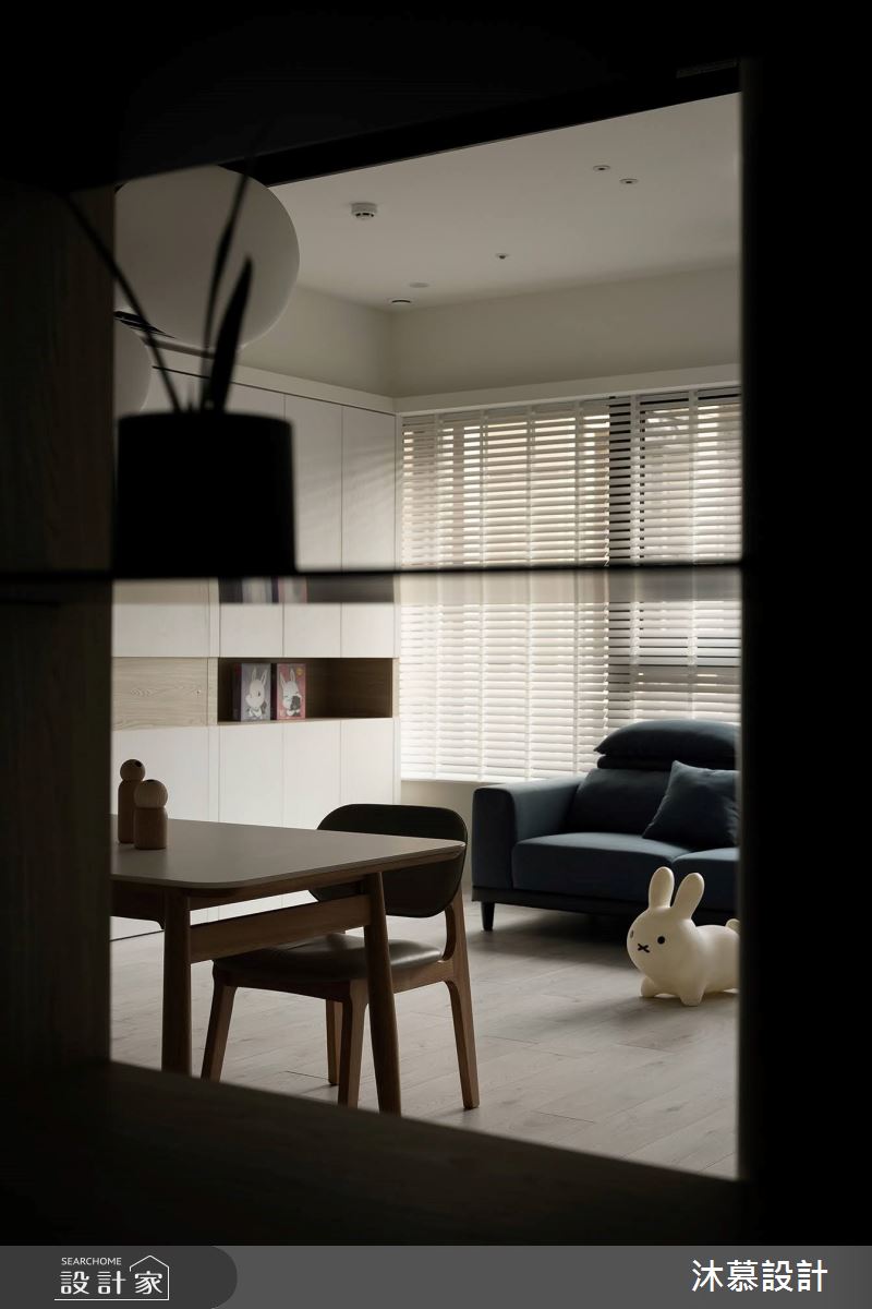 38坪預售屋＿現代風客廳餐廳案例圖片＿沐慕室內設計＿沐慕_櫃子裡有三個房間的家 I Three rooms in the cabinet之20