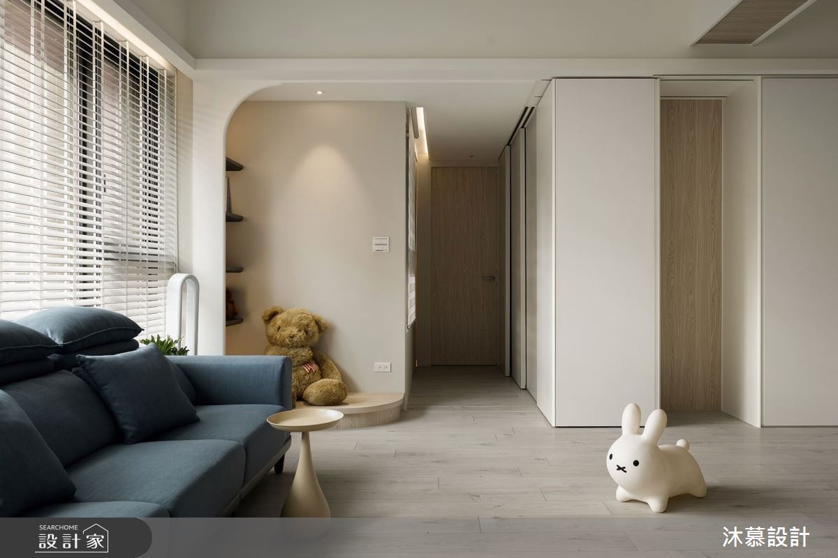38坪預售屋＿現代風客廳案例圖片＿沐慕室內設計＿沐慕_櫃子裡有三個房間的家 I Three rooms in the cabinet之164