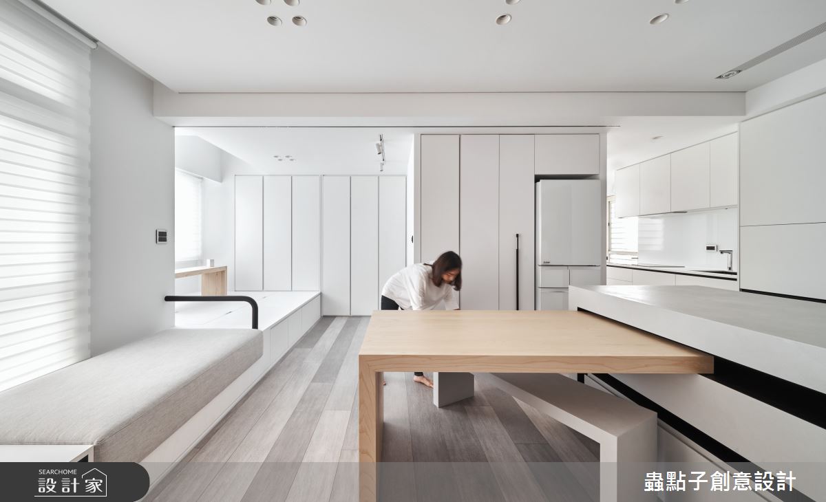 19坪中古屋(5~15年)＿簡約風客廳餐廳廚房臥榻中島案例圖片＿蟲點子創意設計＿蟲點子_110之6