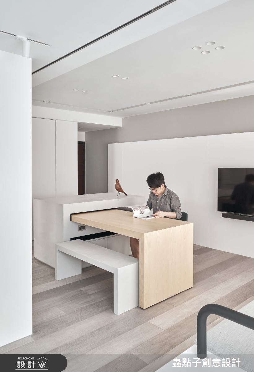 19坪中古屋(5~15年)＿簡約風客廳餐廳中島案例圖片＿蟲點子創意設計＿蟲點子_110之14