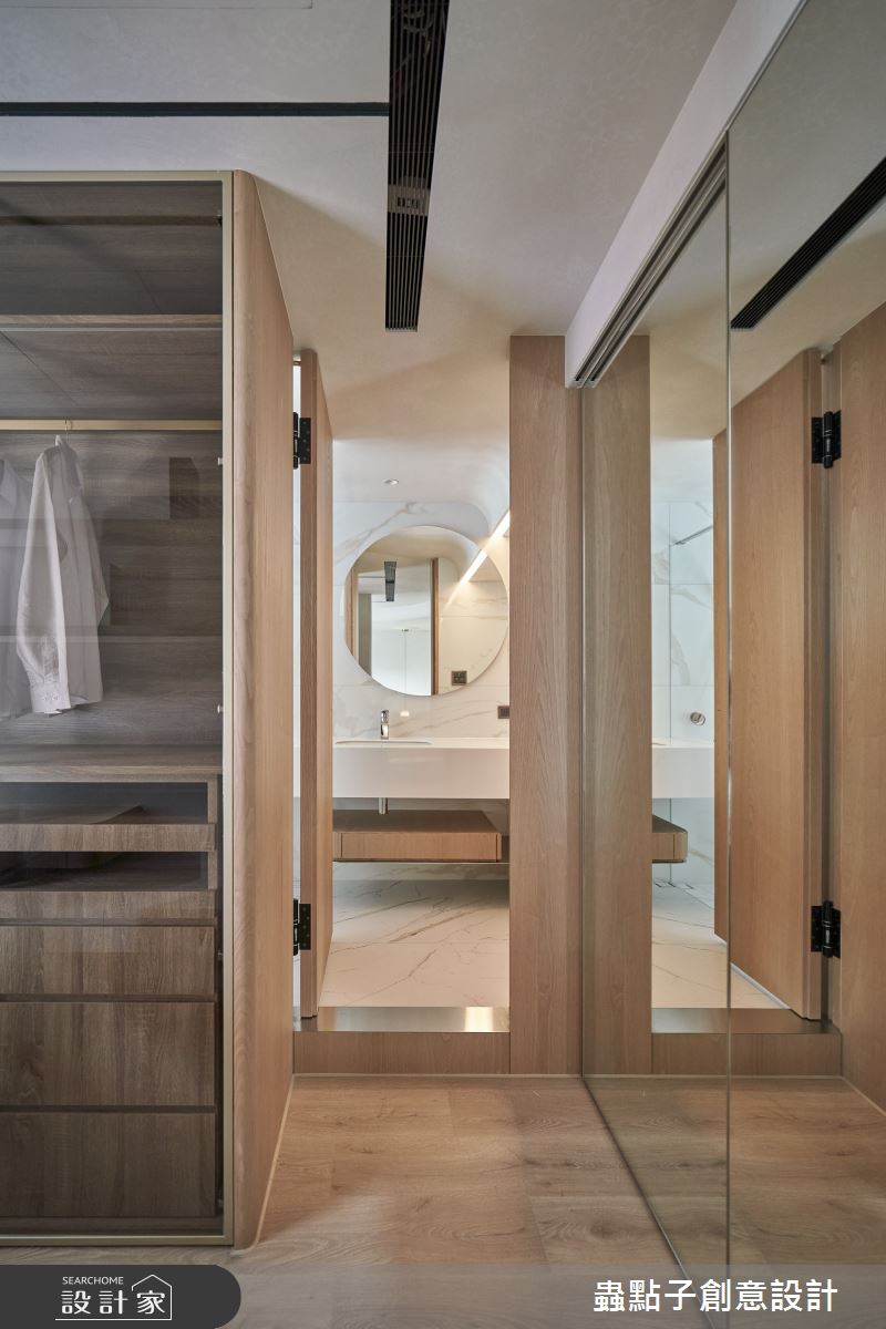 22坪老屋(41~50年)＿奶油風更衣間浴室案例圖片＿蟲點子創意設計＿蟲點子_123之39