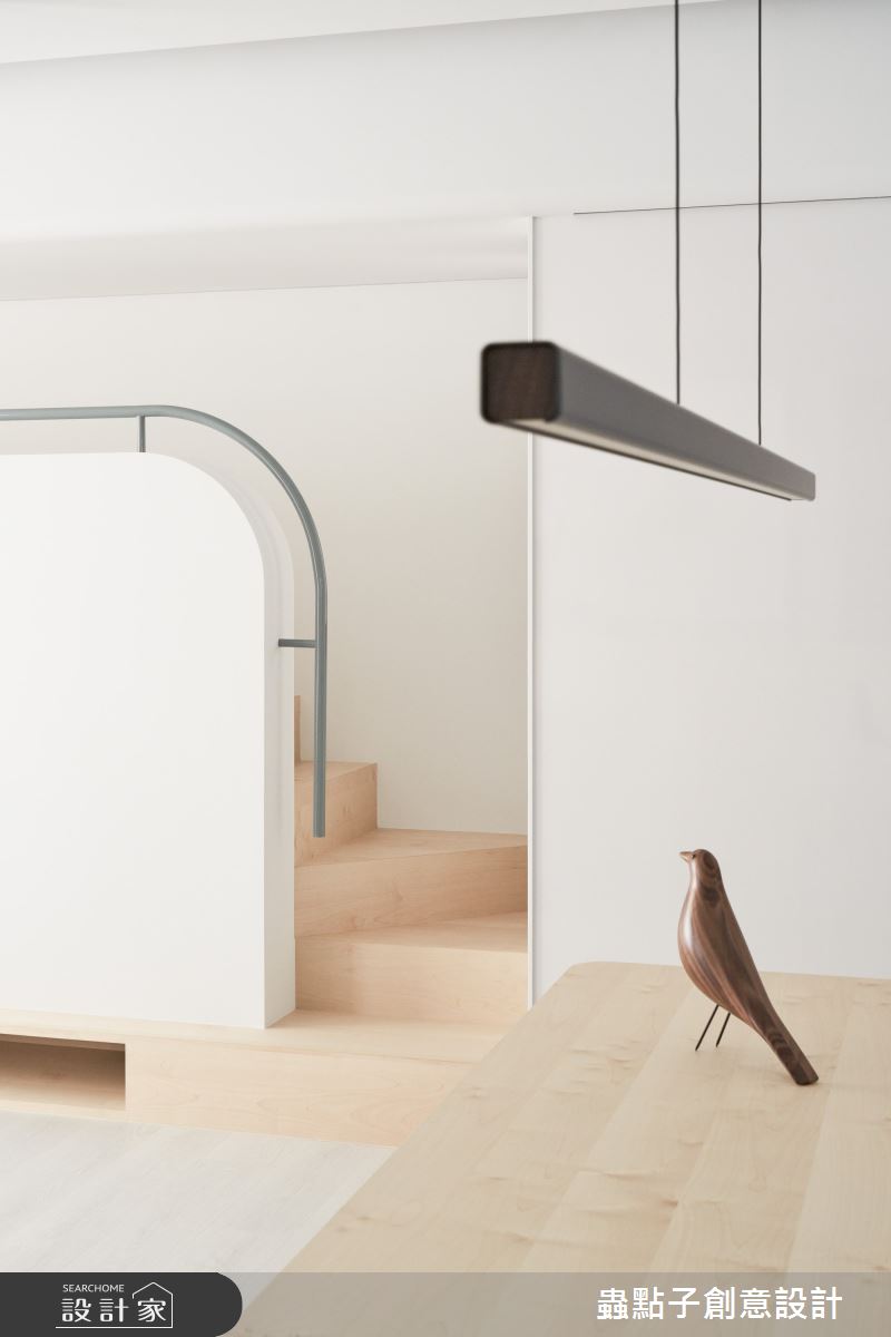 30坪中古屋(5~15年)＿簡約風客廳餐廳樓梯案例圖片＿蟲點子創意設計＿蟲點子_132之7