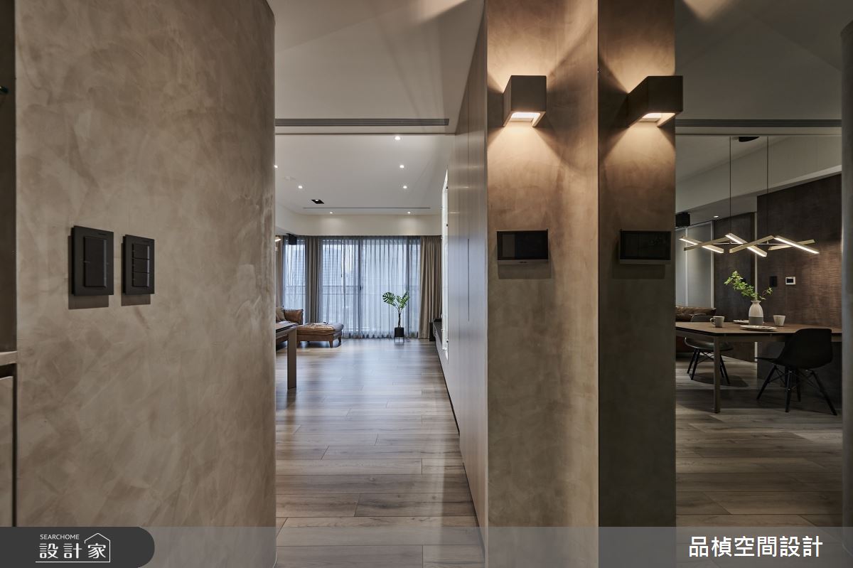 25坪新成屋(5年以下)＿現代風玄關客廳案例圖片＿品楨空間設計＿品楨_32之2