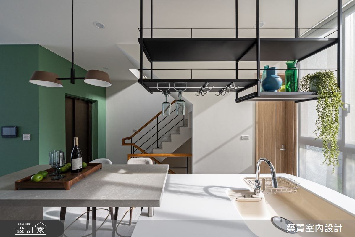 60坪新成屋(5年以下)＿現代風餐廳廚房樓梯中島案例圖片＿築青室內裝修有限公司＿築青_79之16