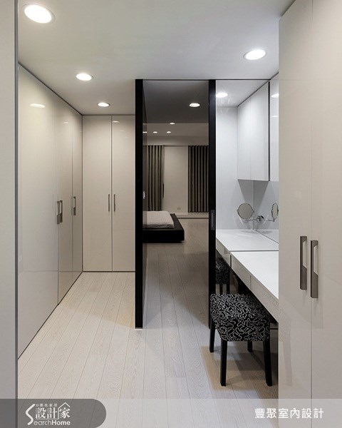 70坪新成屋(5年以下)＿簡約風更衣間案例圖片＿豐聚室內設計＿豐聚_02之22