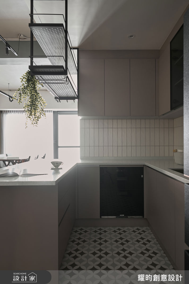 28坪老屋(41~50年)＿北歐風廚房吧檯中島案例圖片＿耀昀創意設計＿耀昀_96之11