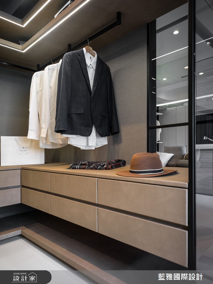 28坪新成屋(5年以下)＿現代前衛風更衣間案例圖片＿藍雅國際設計＿藍雅_開朗雅白之24