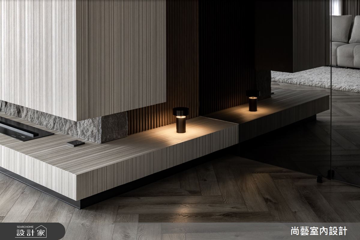 33坪毛胚屋＿休閒度假風客廳案例圖片＿尚藝室內設計＿尚藝_61鑫洋百景-弧景無界之11