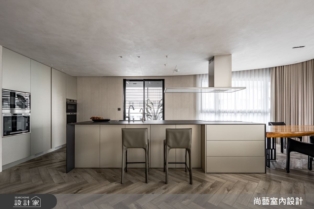 33坪毛胚屋＿休閒度假風餐廳中島案例圖片＿尚藝室內設計＿尚藝_61鑫洋百景-弧景無界之21