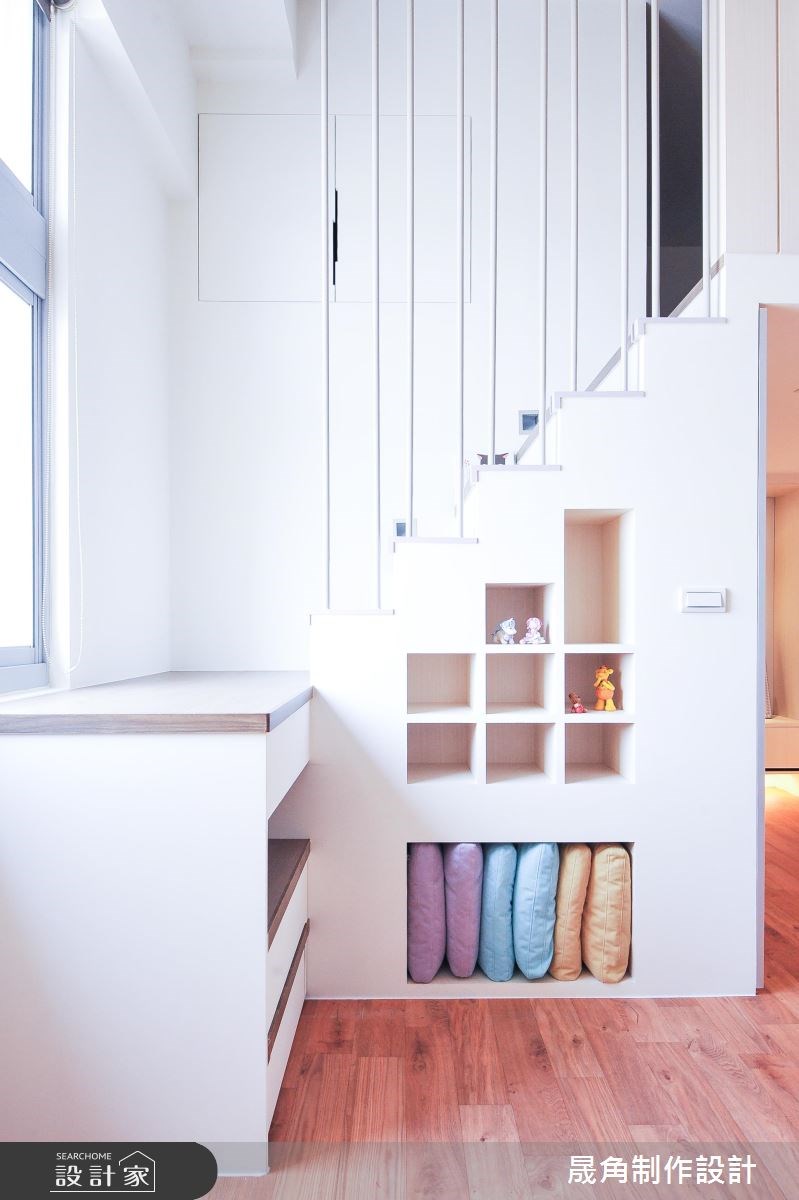18坪新成屋(5年以下)＿休閒風客廳樓梯案例圖片＿晟角制作設計有限公司＿晟角_半分甜之4
