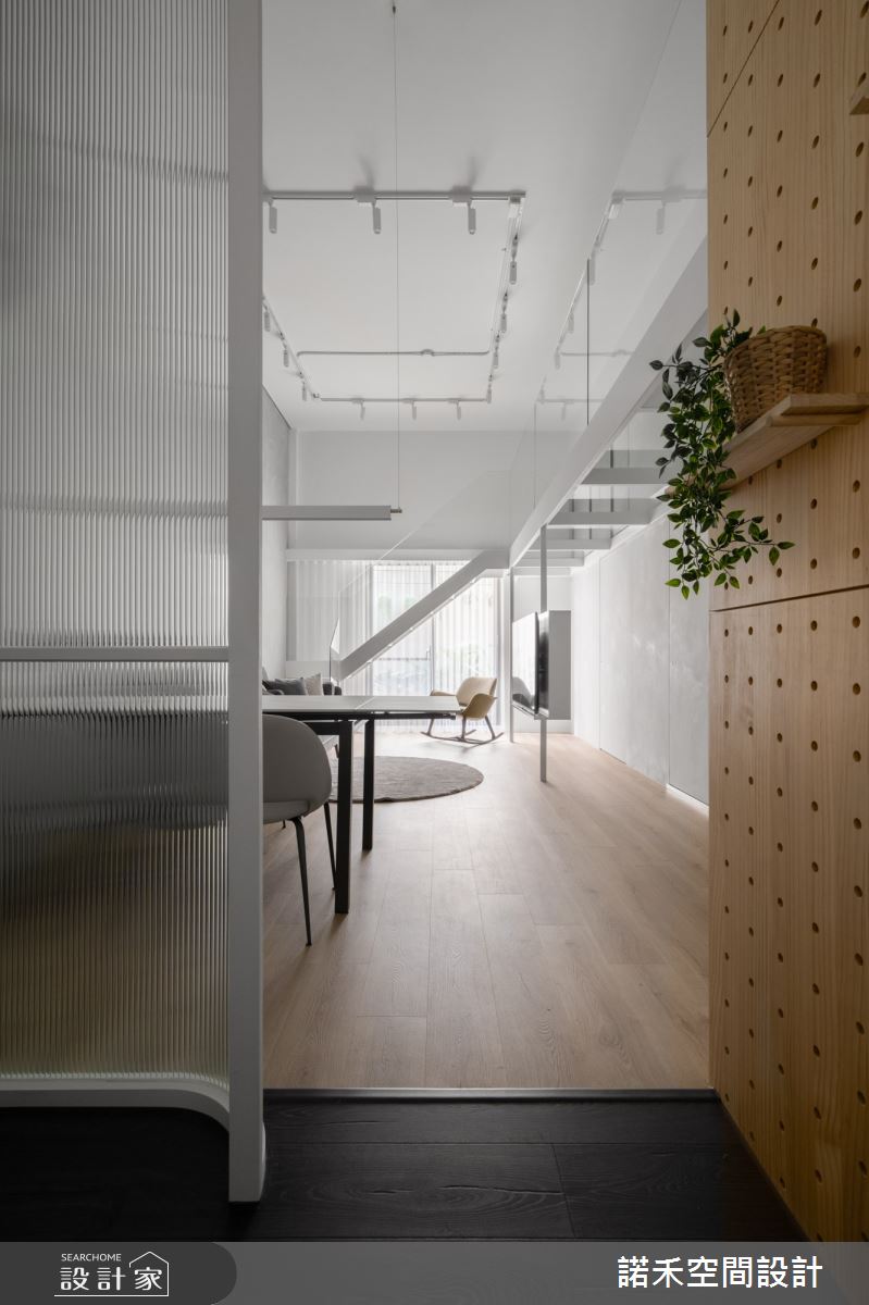 19坪新成屋(5年以下)＿簡約風玄關客廳餐廳樓梯案例圖片＿諾禾空間設計 上碩室內裝修＿諾禾_70.留白之地之3