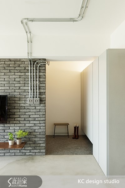 35坪老屋(16~30年)＿工業風玄關客廳案例圖片＿KC design studio 均漢設計＿KC_01之5