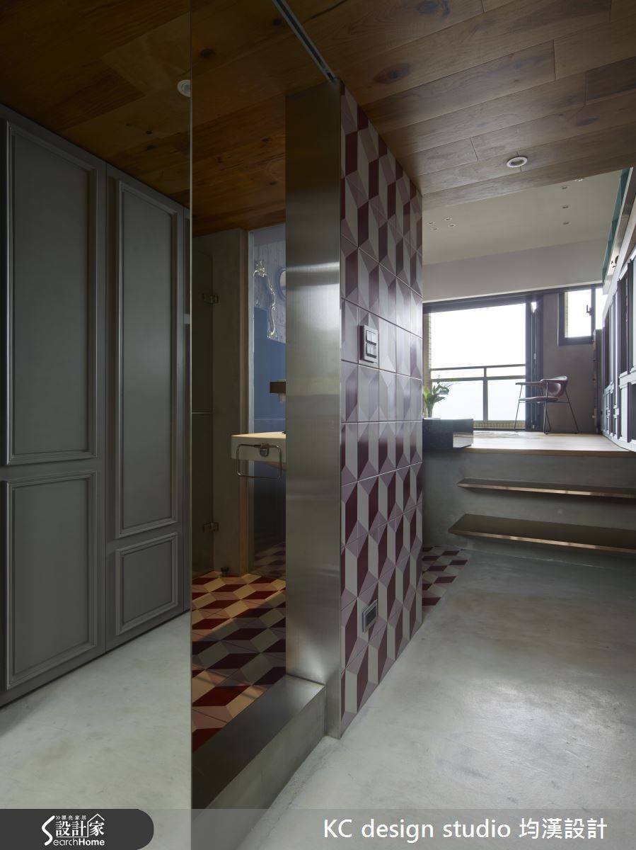 15坪中古屋(5~15年)＿工業風玄關案例圖片＿KC design studio 均漢設計＿KC_15萬里葉宅之1