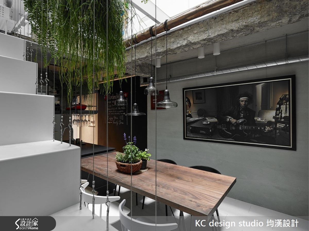 42坪老屋(16~30年)＿工業風餐廳廚房樓梯案例圖片＿KC design studio 均漢設計＿KC_17士林王宅之11