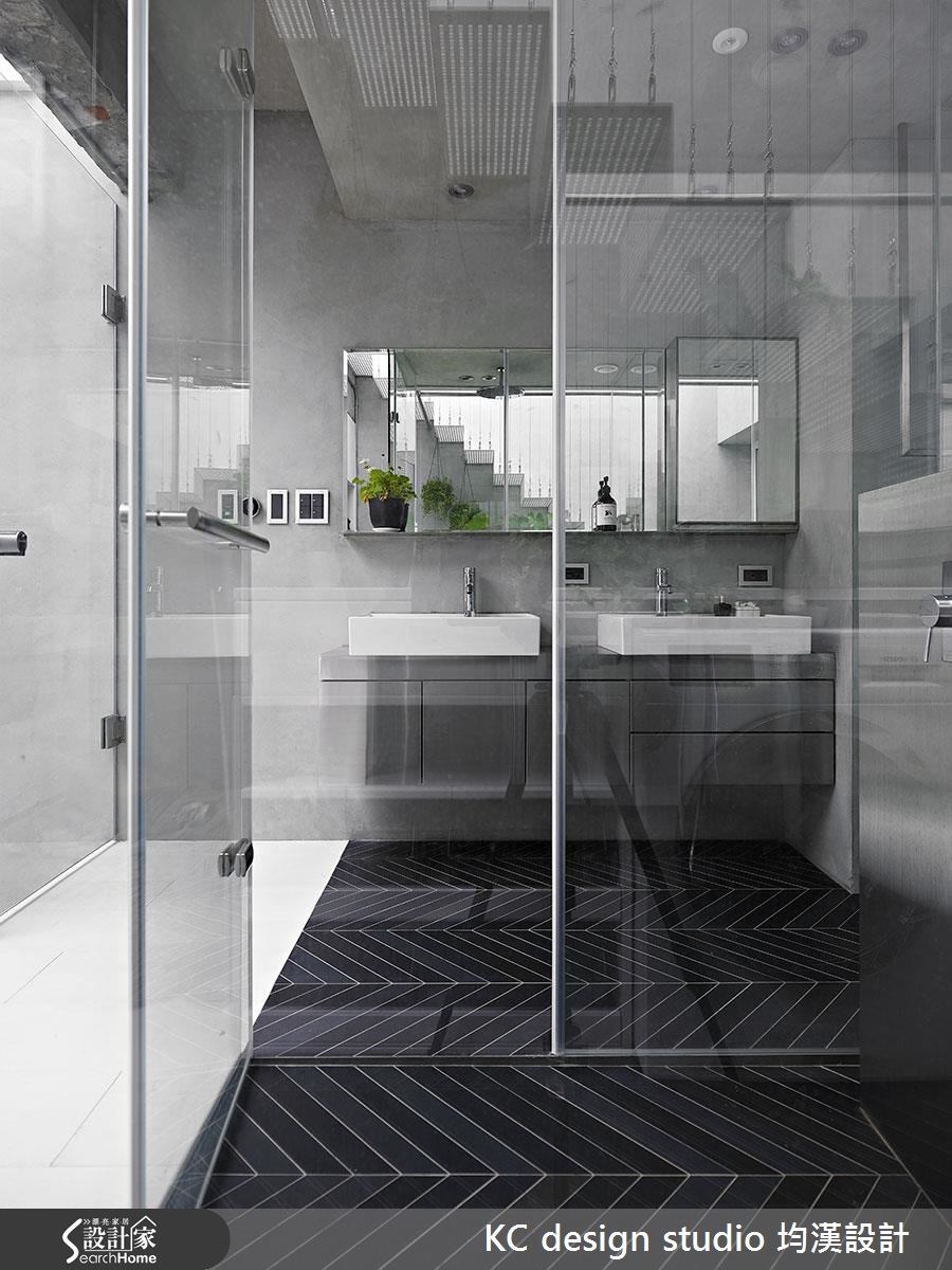 42坪老屋(16~30年)＿工業風浴室案例圖片＿KC design studio 均漢設計＿KC_17士林王宅之29