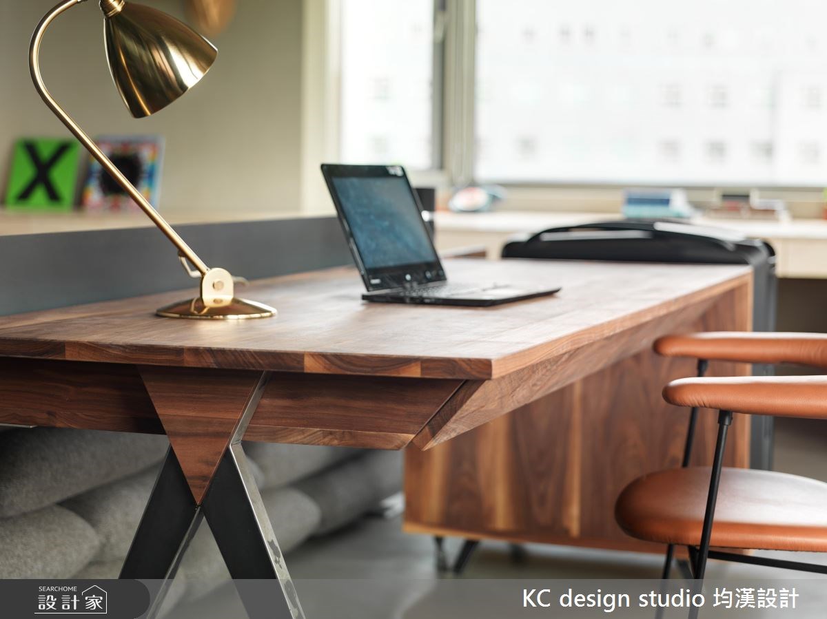 60坪老屋(16~30年)＿混搭風工作區案例圖片＿KC design studio 均漢設計＿KC_19松智花宅之3