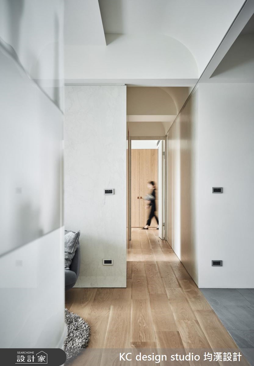 41坪新成屋(5年以下)＿混搭風玄關走廊案例圖片＿KC design studio 均漢設計＿KC_28南港吳宅之2