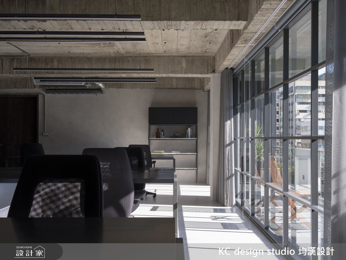 50坪老屋(16~30年)＿混搭風商業空間案例圖片＿KC design studio 均漢設計＿KC_29JJF辦公室之5