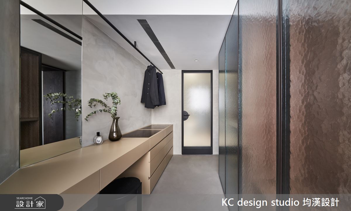 29坪老屋(31~40年)＿現代風更衣間案例圖片＿KC design studio 均漢設計＿KC_31永和陳宅之25