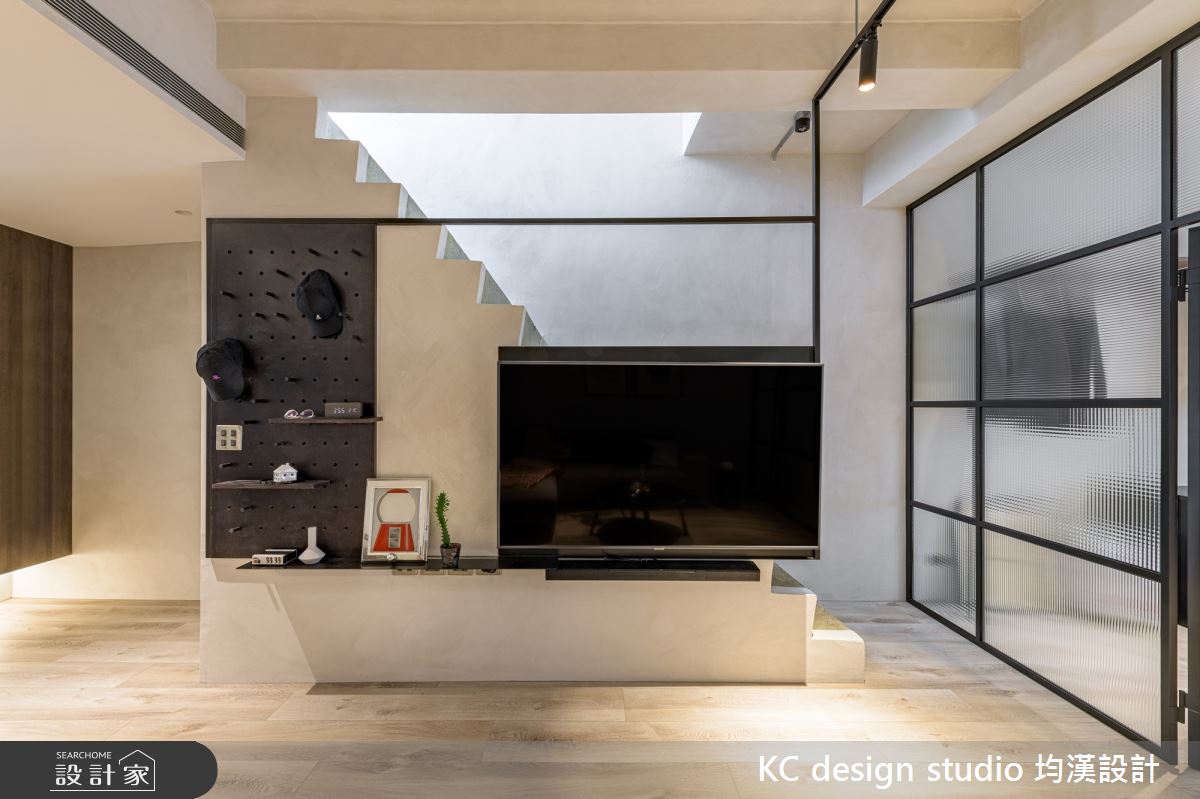 18坪老屋(50年以上)＿簡約風客廳樓梯案例圖片＿KC design studio 均漢設計＿KC_35吉林陳宅之7