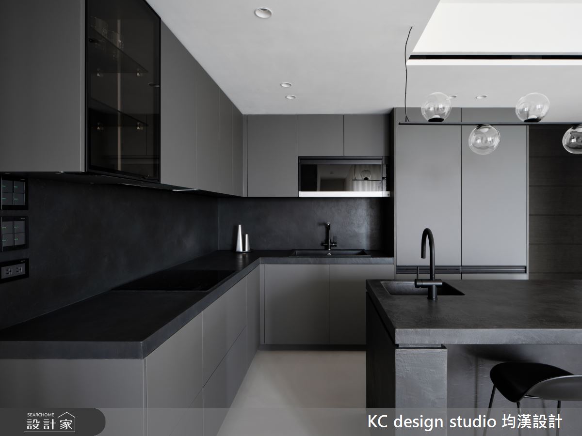 22坪毛胚屋＿現代風廚房吧檯中島案例圖片＿KC design studio 均漢設計＿KC_51民權游宅之2