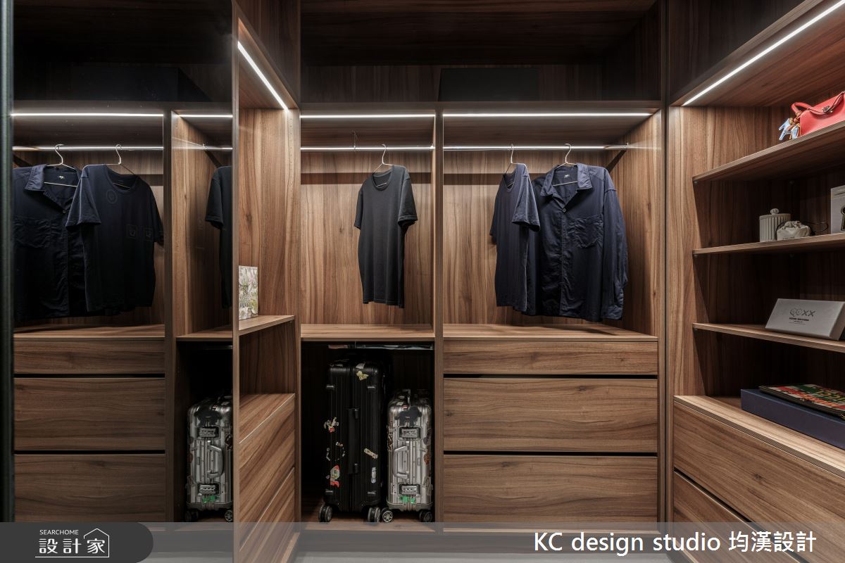 21坪毛胚屋＿混搭風更衣間案例圖片＿KC design studio 均漢設計＿KC_52桃園林宅之15