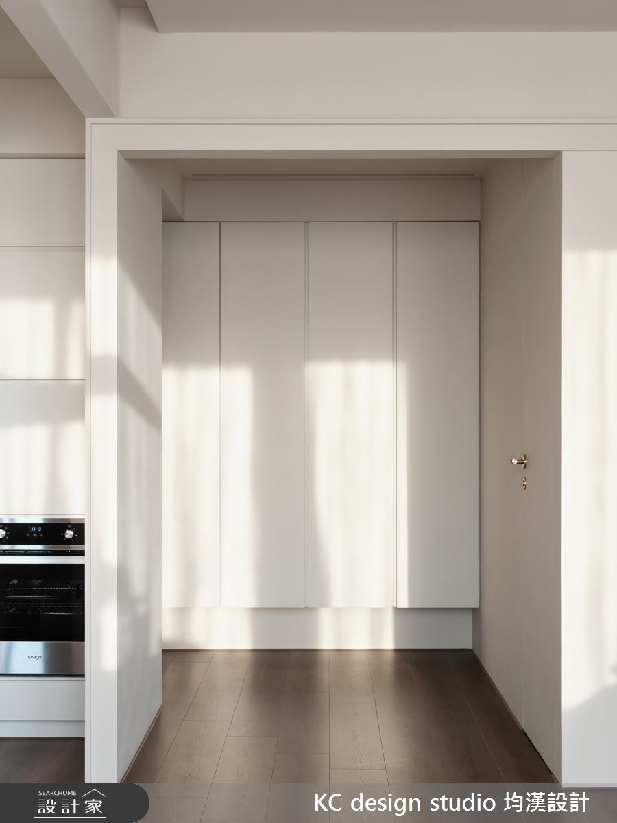 22坪中古屋(5~15年)＿北歐風玄關案例圖片＿KC design studio 均漢設計＿KC_53大直黃宅之14