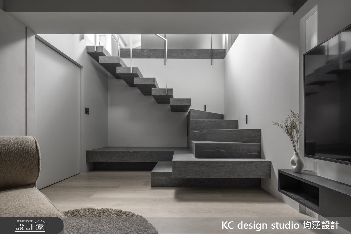 65坪中古屋(5~15年)＿現代風樓梯多功能室案例圖片＿KC design studio 均漢設計＿KC_55新店林宅之12
