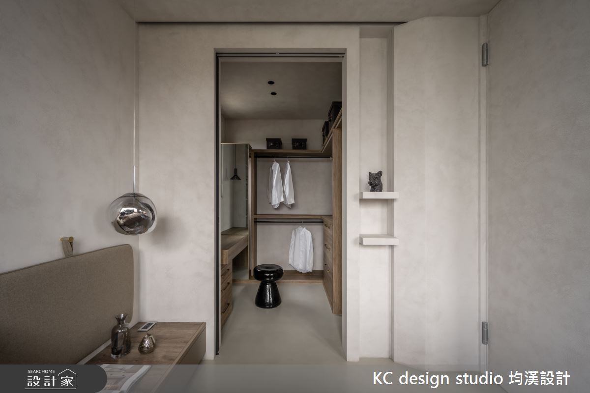 14坪預售屋＿混搭風臥室更衣間案例圖片＿KC design studio 均漢設計＿KC_61南港江宅之15