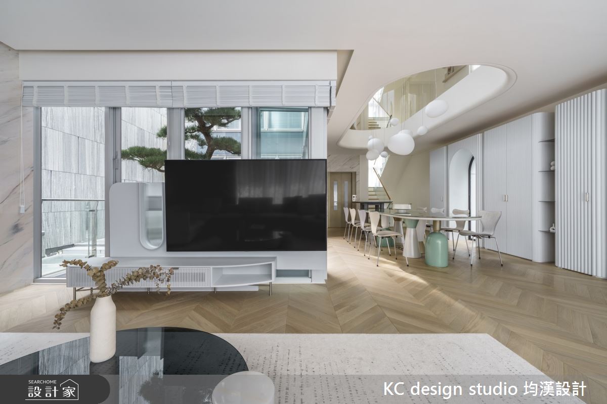 100坪毛胚屋＿混搭風客廳餐廳案例圖片＿KC design studio 均漢設計＿KC_62House L之2