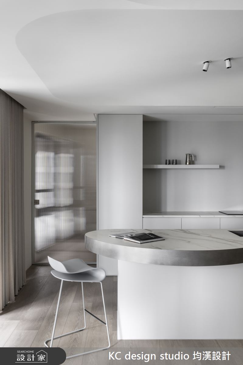 50坪中古屋(5~15年)＿現代風吧檯中島案例圖片＿KC design studio 均漢設計＿KC_63板橋黃宅之9