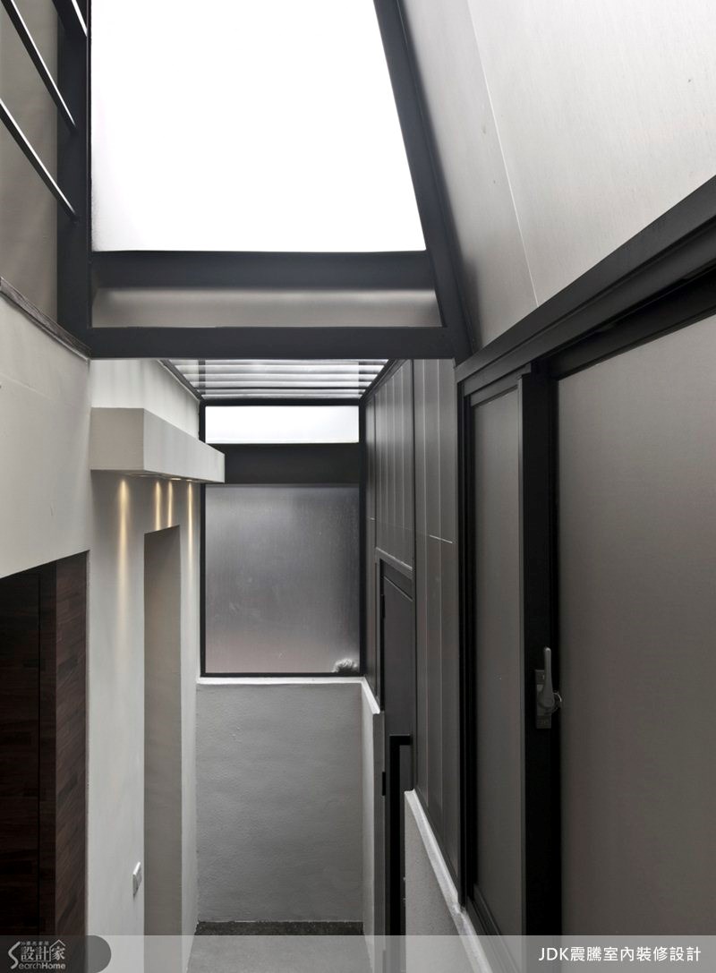 65坪中古屋(5~15年)＿現代風走廊案例圖片＿震騰室內裝修設計工程有限公司＿震騰_05之12