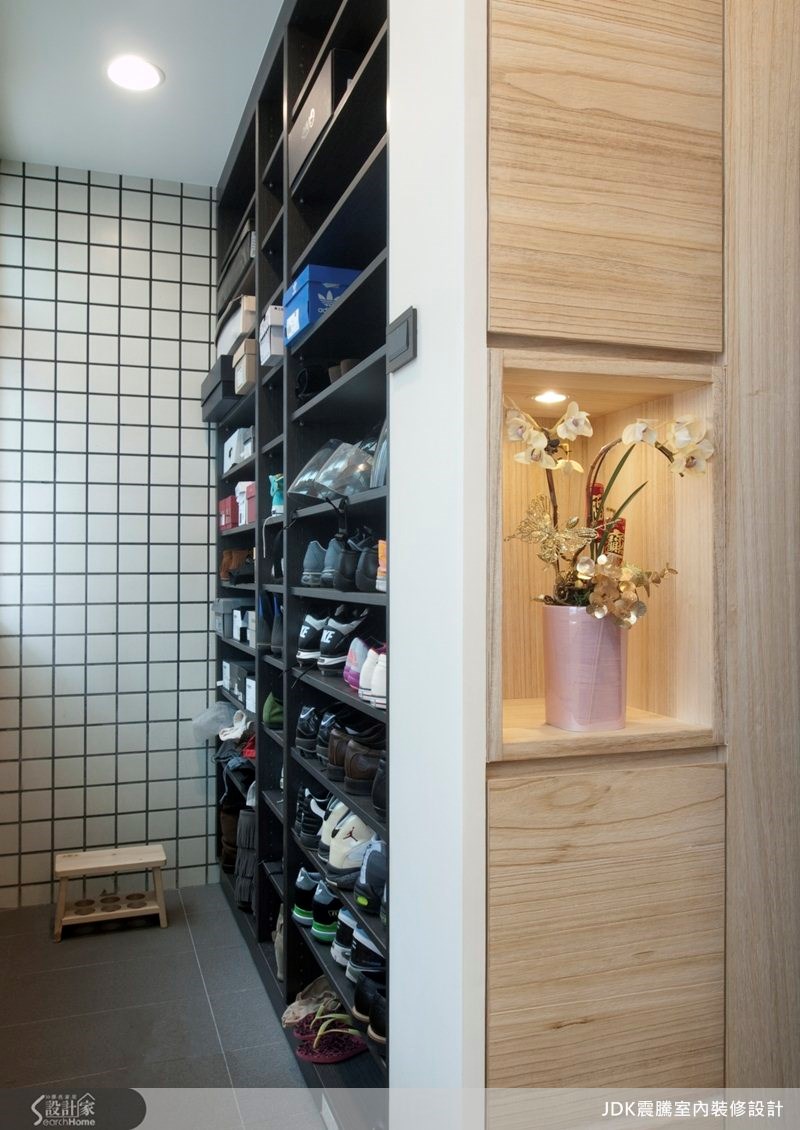 40坪＿現代風玄關案例圖片＿震騰室內裝修設計工程有限公司＿震騰_06之2