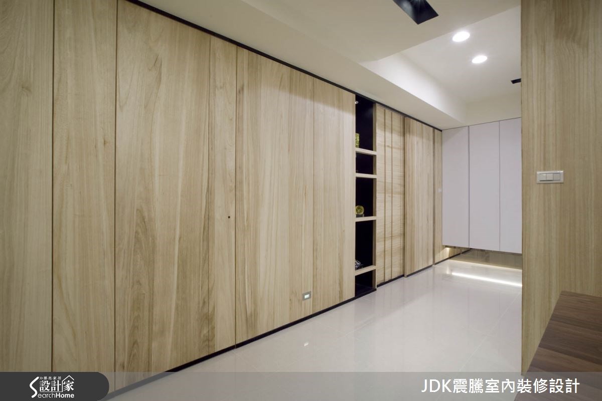 35坪新成屋(5年以下)＿現代風走廊案例圖片＿震騰室內裝修設計工程有限公司＿震騰_07之4